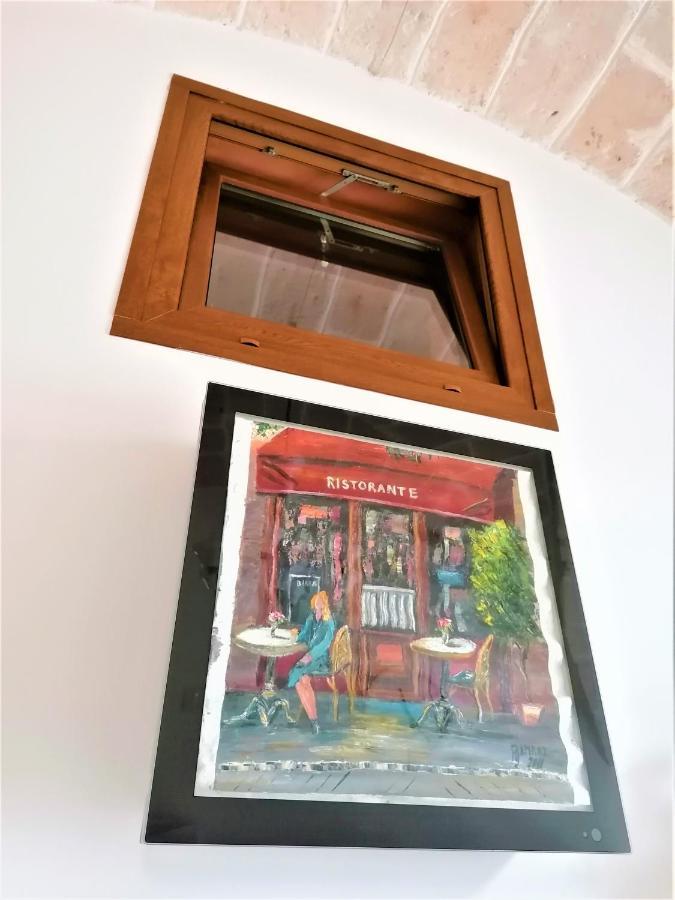 Regina Viarum Apartment, Historic City Centre ブリンディジ エクステリア 写真