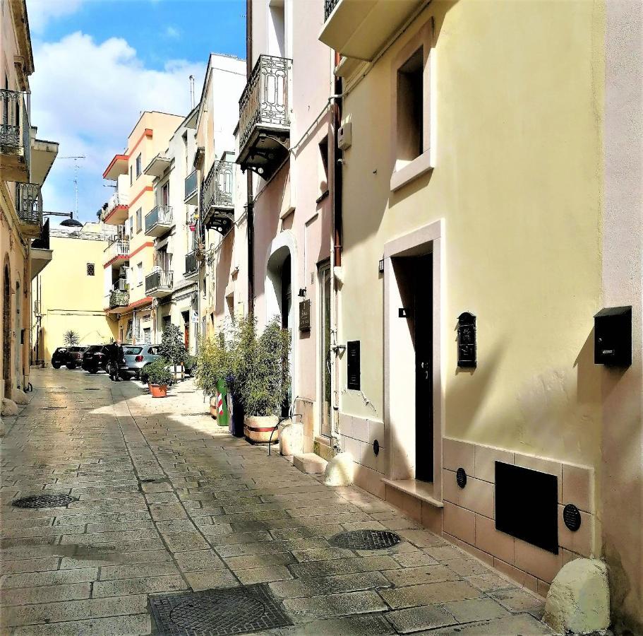 Regina Viarum Apartment, Historic City Centre ブリンディジ エクステリア 写真